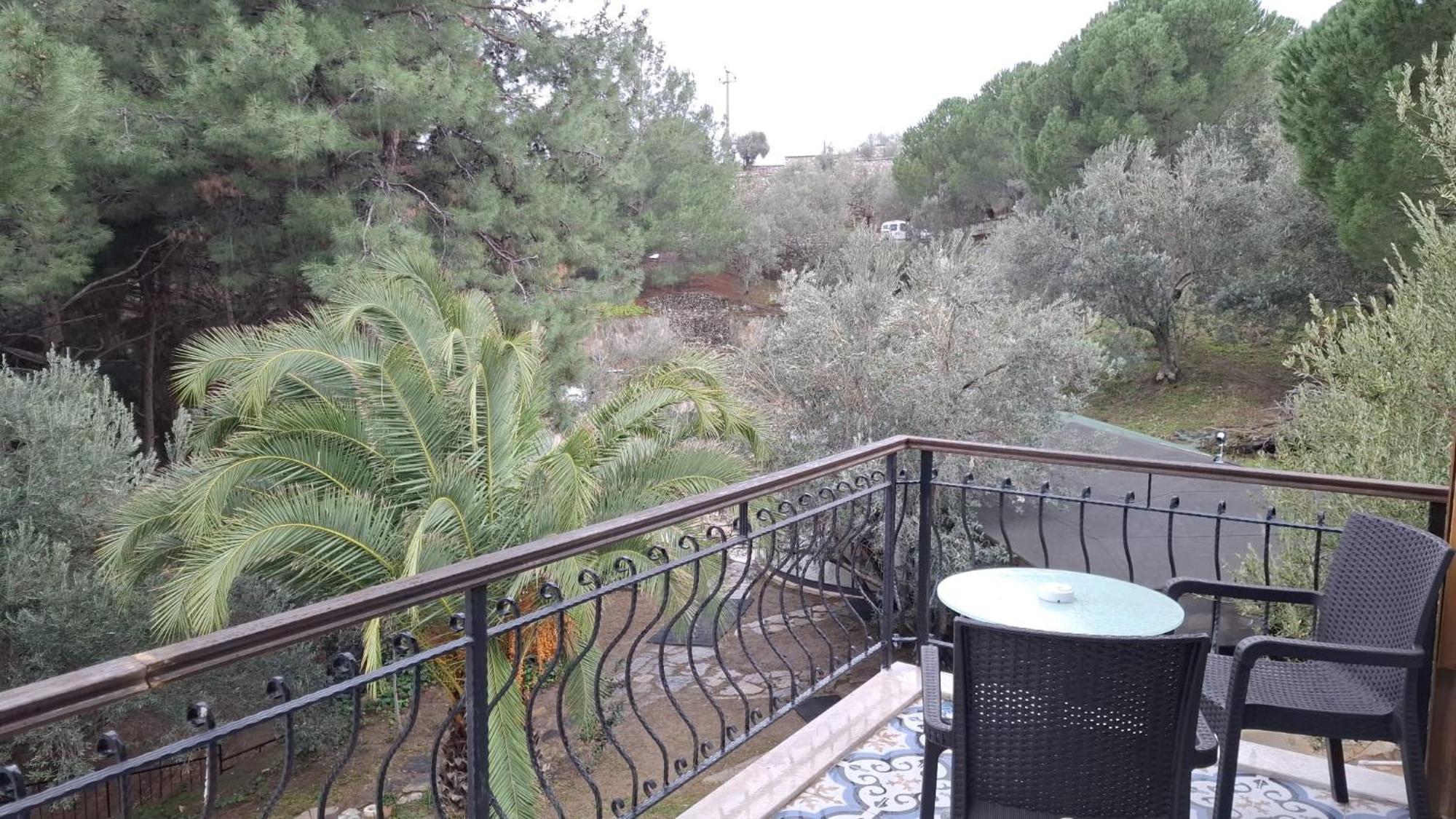 Dusler Vadisi Kazdaglari Hotel Edremit  Buitenkant foto