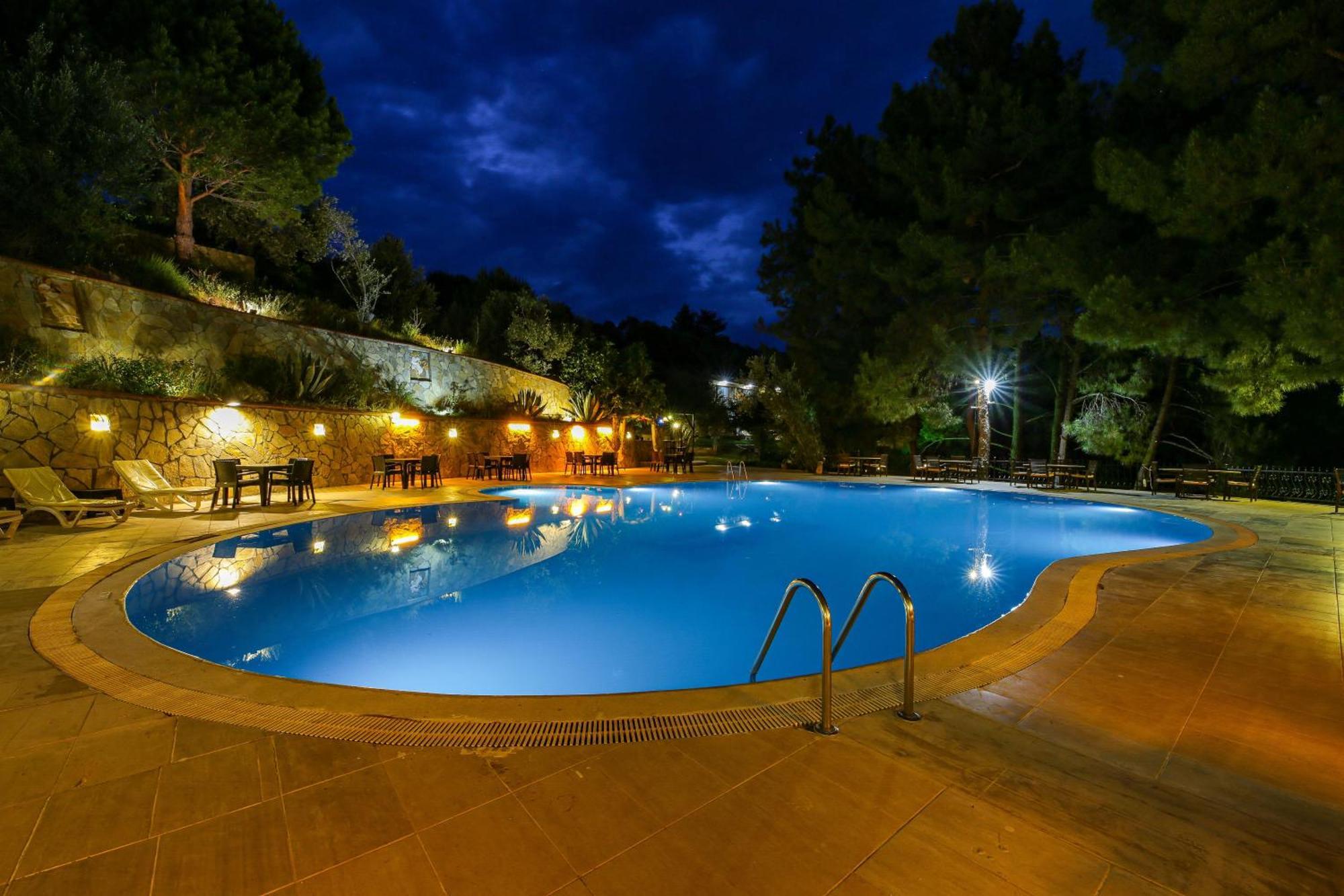 Dusler Vadisi Kazdaglari Hotel Edremit  Buitenkant foto